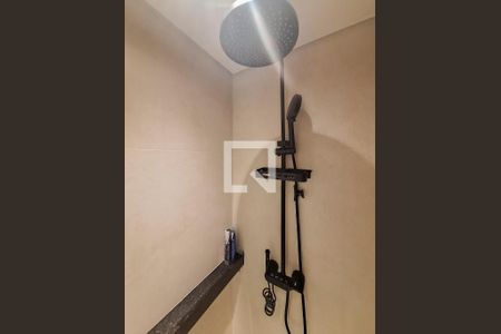Banheiro de apartamento à venda com 1 quarto, 60m² em Santana, São Paulo
