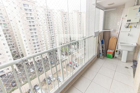 Varanda e Área de Serviço de apartamento para alugar com 2 quartos, 52m² em Belenzinho, São Paulo