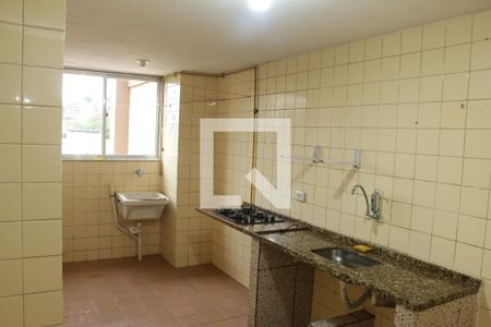 Cozinha de apartamento para alugar com 2 quartos, 65m² em Caonze, Nova Iguaçu