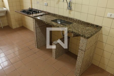 Cozinha de apartamento para alugar com 2 quartos, 65m² em Caonze, Nova Iguaçu