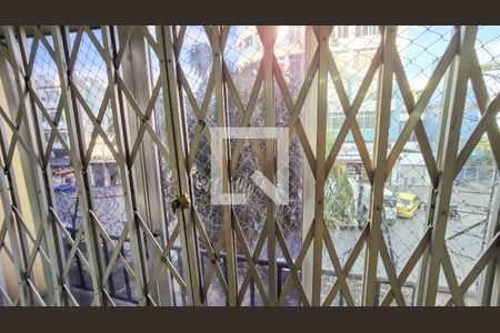 Sala de apartamento à venda com 3 quartos, 80m² em Bonsucesso, Rio de Janeiro