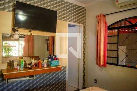 Suíte de casa à venda com 3 quartos, 360m² em  Setor Vila João Vaz, Goiânia
