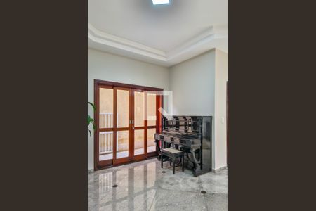 Sala de casa para alugar com 4 quartos, 300m² em Canto do Forte, Praia Grande