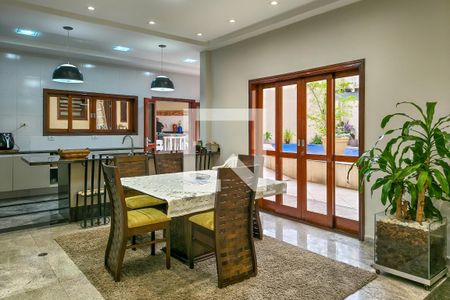 Sala de casa para alugar com 4 quartos, 300m² em Canto do Forte, Praia Grande