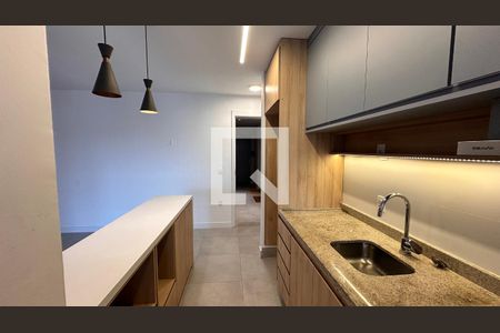 Apartamento à venda com 2 quartos, 77m² em Jardim das Acacias, São Paulo