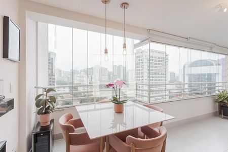 Varanda de apartamento para alugar com 2 quartos, 70m² em Pinheiros, São Paulo