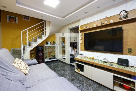 Sala de casa à venda com 2 quartos, 100m² em Parque Pinheiros, Taboão da Serra