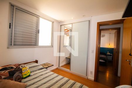 Quarto 01 de apartamento para alugar com 3 quartos, 120m² em Jardim America, Belo Horizonte
