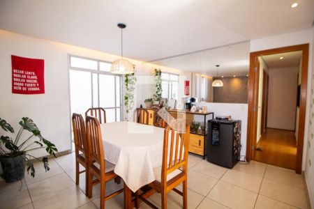 Sala  de apartamento para alugar com 3 quartos, 120m² em Jardim America, Belo Horizonte
