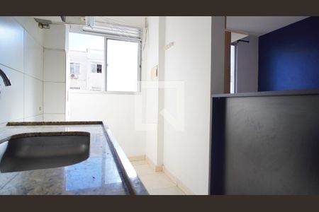 Cozinha e Área de Serviço de apartamento à venda com 2 quartos, 38m² em Jardim Dona Leopoldina, Porto Alegre