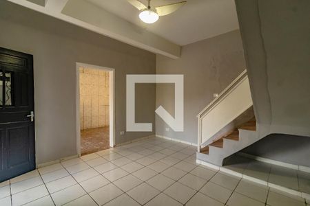Casa para alugar com 2 quartos, 90m² em Jardim Oriental, São Paulo