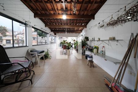 Suíte 1 de casa à venda com 2 quartos, 100m² em Jardim Eliane, São Paulo