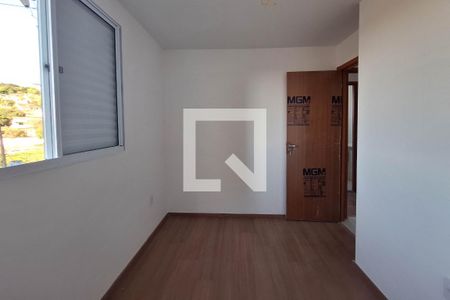 Quarto 1 de apartamento à venda com 2 quartos, 47m² em Maria Paula, Niterói
