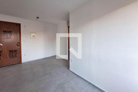 Sala de apartamento à venda com 2 quartos, 47m² em Maria Paula, Niterói