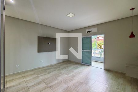 Suíte 1 de casa para alugar com 4 quartos, 217m² em Canto do Forte, Praia Grande