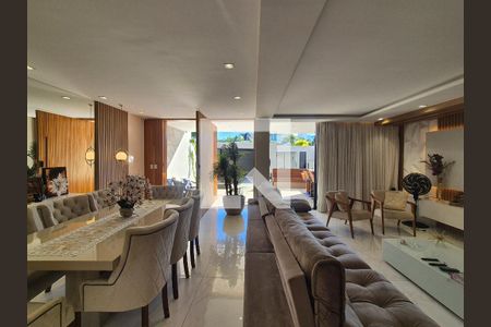 Casa de Condomínio à venda com 5 quartos, 368m² em Recreio dos Bandeirantes, Rio de Janeiro