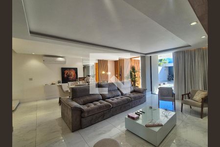 Casa de Condomínio à venda com 5 quartos, 368m² em Recreio dos Bandeirantes, Rio de Janeiro