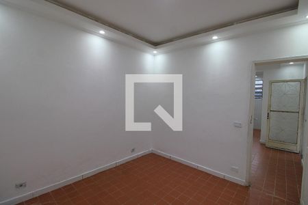 Quarto de casa para alugar com 1 quarto, 70m² em Olinda, Nilópolis