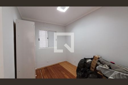 Quarto 02 de apartamento para alugar com 2 quartos, 46m² em Vila Sao Carlos, Itaquaquecetuba