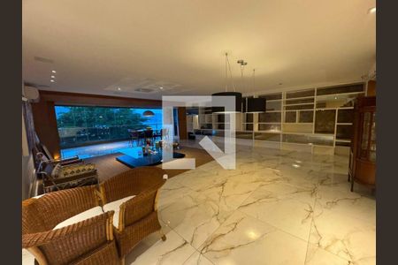 Apartamento à venda com 4 quartos, 250m² em São Francisco, Niterói