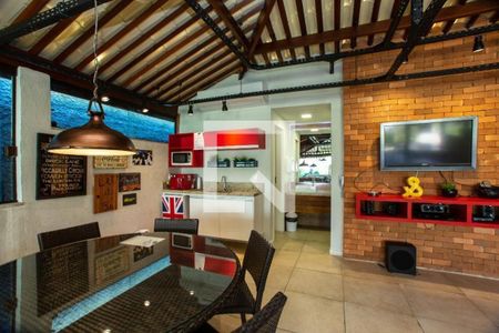 Apartamento à venda com 4 quartos, 250m² em São Francisco, Niterói