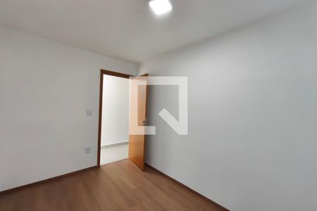 Quarto 1 de apartamento para alugar com 2 quartos, 42m² em Jardim Paraiso de Viracopos, Campinas