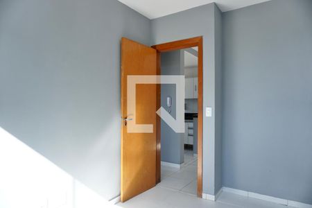 Quarto 1 de apartamento para alugar com 2 quartos, 50m² em Cachoeirinha, Belo Horizonte