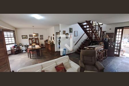 Casa à venda com 5 quartos, 305m² em Recreio dos Bandeirantes, Rio de Janeiro