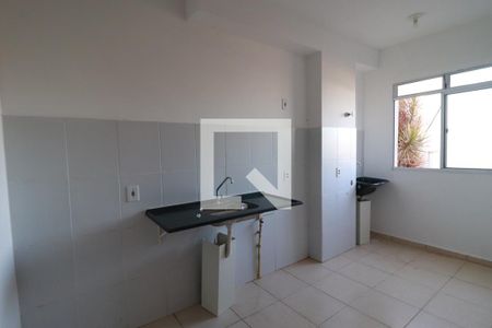 Cozinha  de apartamento para alugar com 2 quartos, 42m² em Jardim Heitor Rigon, Ribeirão Preto