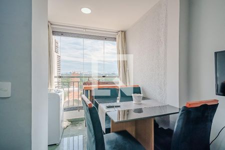 Varanda de kitnet/studio para alugar com 1 quarto, 28m² em Butantã, São Paulo