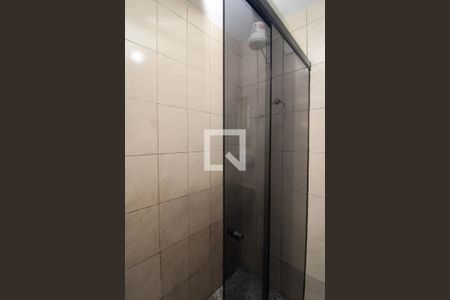 Banheiro  de casa para alugar com 1 quarto, 50m² em Parque Albina, Taboão da Serra