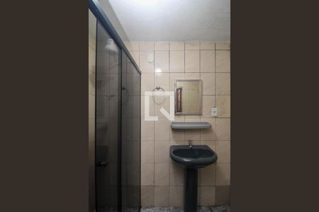 Banheiro  de casa para alugar com 1 quarto, 50m² em Parque Albina, Taboão da Serra
