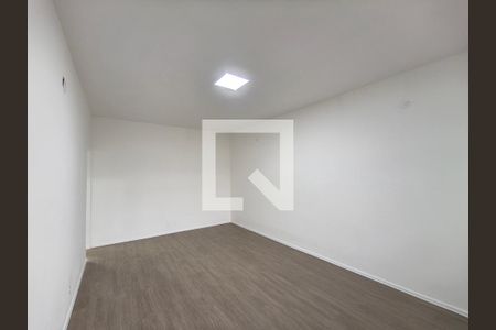 Sala de casa à venda com 2 quartos, 119m² em Taquara, Rio de Janeiro