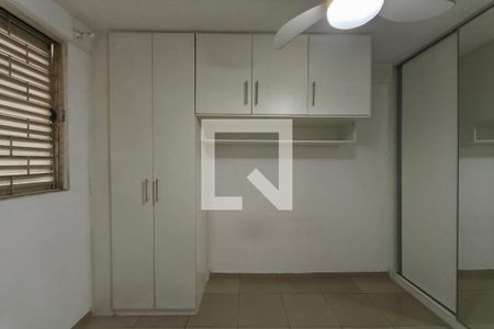 Quarto 1 de apartamento para alugar com 2 quartos, 50m² em Parque Residencial Vila União, Campinas