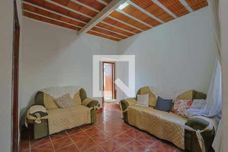 Casa à venda com 2 quartos, 205m² em Aparecida, Belo Horizonte