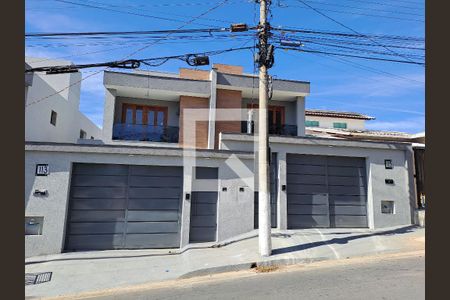 Casa à venda com 3 quartos, 180m² em Condados da Lagoa, Lagoa Santa