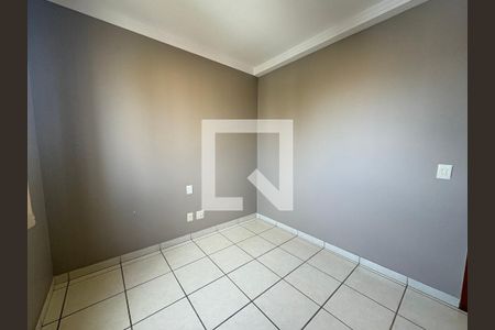 Apartamento para alugar com 3 quartos, 79m² em Setor Bela Vista, Goiânia