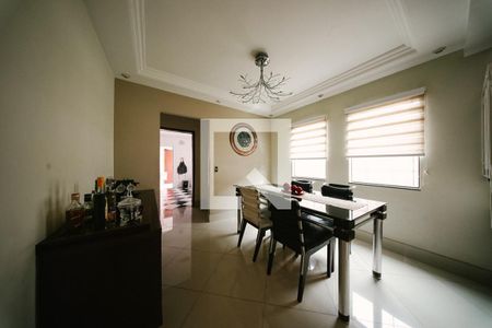 Casa à venda com 3 quartos, 140m² em Jardim Santa Maria, São Paulo