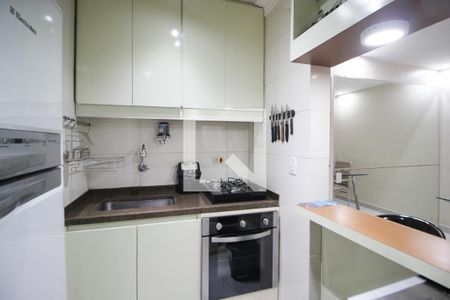 Cozinha de apartamento à venda com 1 quarto, 40m² em Itaim Bibi, São Paulo