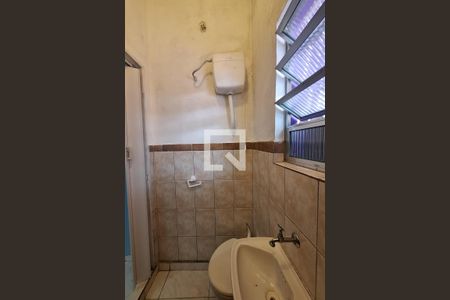 Banheiro da Suíte de casa para alugar com 2 quartos, 60m² em Vila Aquilino, Santo André