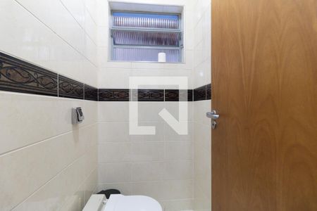 Lavabo de casa para alugar com 3 quartos, 120m² em Vila Nair, São Paulo