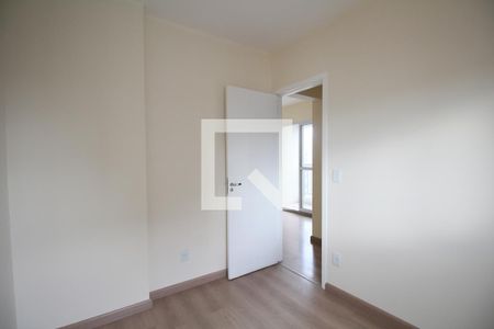 Quarto 1 de apartamento para alugar com 2 quartos, 46m² em Vila Andrade, São Paulo