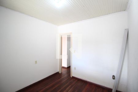 Quarto 1 de casa para alugar com 2 quartos, 70m² em Santa Rosa de Lima, Porto Alegre