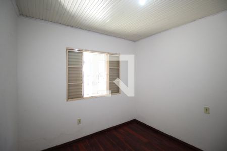 Quarto 1 de casa para alugar com 2 quartos, 70m² em Santa Rosa de Lima, Porto Alegre