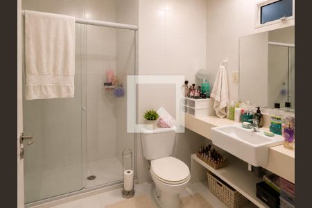 Banheiro de apartamento à venda com 3 quartos, 110m² em Alphaville, Santana de Parnaíba