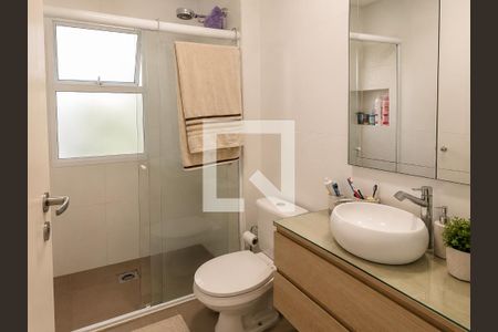 Banheiro de apartamento à venda com 3 quartos, 110m² em Alphaville, Santana de Parnaíba