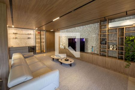 Sala de TV de casa de condomínio à venda com 4 quartos, 2117m² em Passárgada, Nova Lima
