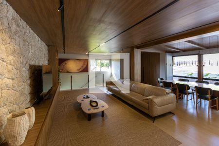 Sala de TV de casa de condomínio à venda com 4 quartos, 2117m² em Passárgada, Nova Lima