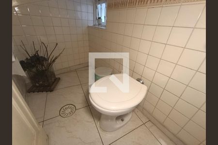 Lavabo de casa para alugar com 5 quartos, 150m² em Bela Vista, São Paulo