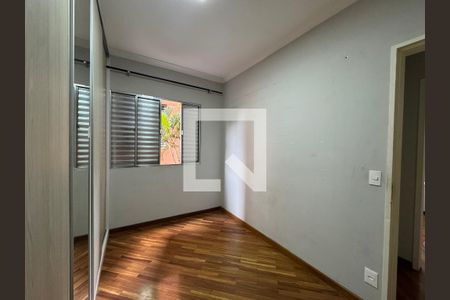 Quarto 1 de apartamento para alugar com 3 quartos, 72m² em Piratininga, Osasco
